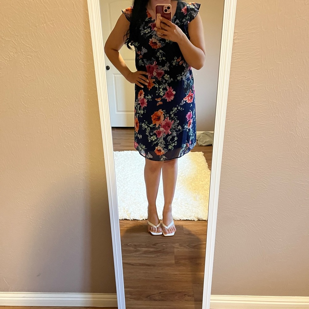 Blue floral v neck dress
